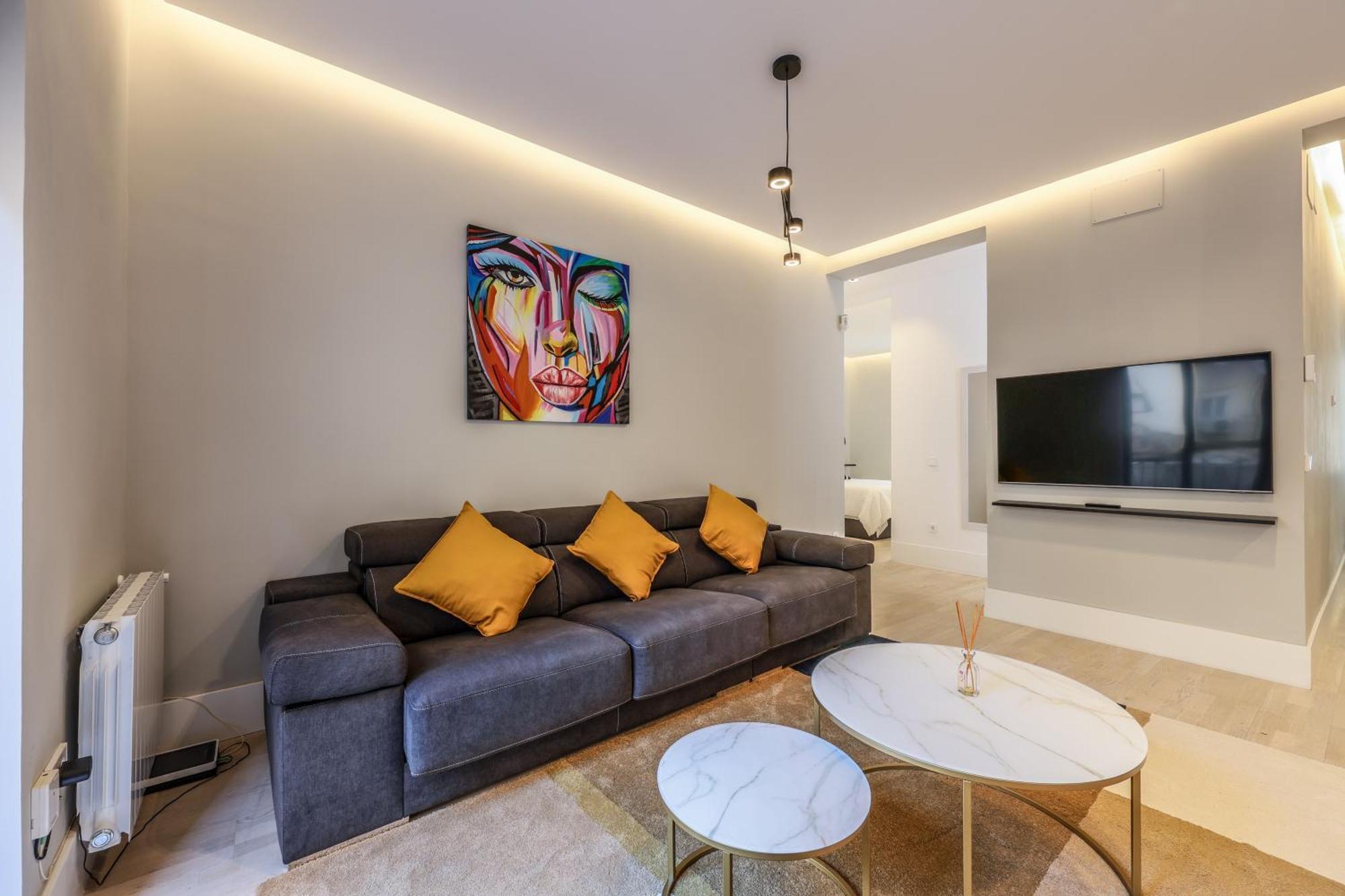 En El Corazon De Madrid, Casa Moderna Apartment Exterior photo
